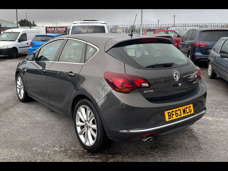 Vauxhall Astra 2.0 CDTi ecoFLEX Elite Hatchback 5dr Diesel Manual Euro 5 (s/s) (160 ps) 5dr Manual 2026