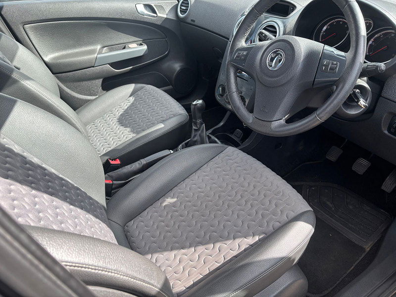 Vauxhall Corsa 1.2i ecoFLEX 16V SE Hatchback 5dr Petrol Manual Euro 5 (s/s) (85 ps) 5dr Manual 2025