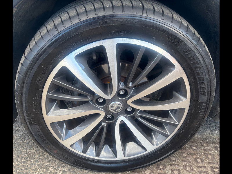 Vauxhall Crossland X 1.2 Elite SUV 5dr Petrol Manual Euro 6 (83 ps) 5dr Manual 2025