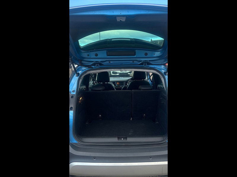 Vauxhall Crossland X 1.2 Elite SUV 5dr Petrol Manual Euro 6 (83 ps) 5dr Manual 2025