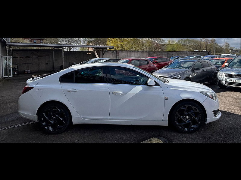 Vauxhall Insignia 1.6 CDTi SRi VX Line Nav Hatchback 5dr Diesel Manual Euro 6 (s/s) (136 ps) 5dr Manual 2026
