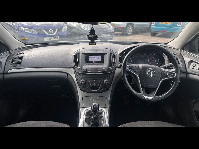 Vauxhall Insignia 2.0 CDTi ecoFLEX Design Hatchback 5dr Diesel Manual Euro 5 (s/s) (140 ps) 5dr Manual 2025