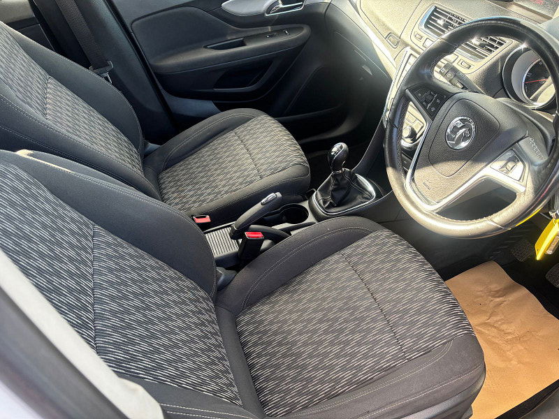 Vauxhall Mokka 1.7 CDTi Exclusiv SUV 5dr Diesel Manual 2WD Euro 5 (s/s) (130 ps) 5dr Manual 2025