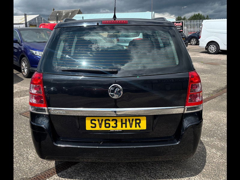 Vauxhall Zafira 1.6 16V Exclusiv MPV 5dr Petrol Manual Euro 5 (115 ps) 5dr Manual 2025