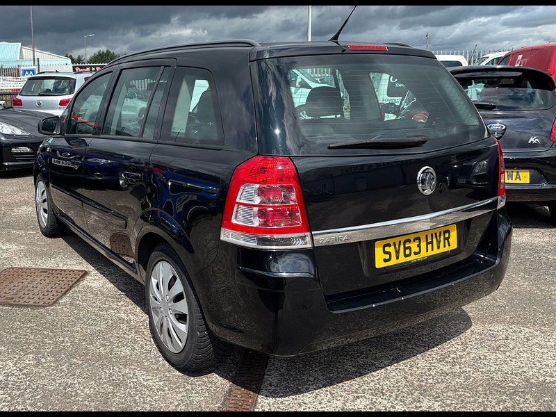 Vauxhall Zafira 1.6 16V Exclusiv MPV 5dr Petrol Manual Euro 5 (115 ps) 5dr Manual 2025