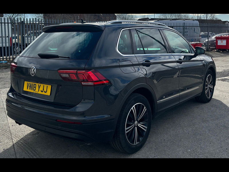 Volkswagen Tiguan 1.4L SE NAV TSI SUV 5dr Petrol Manual Euro 6 (123 bhp) 5dr Manual 2025
