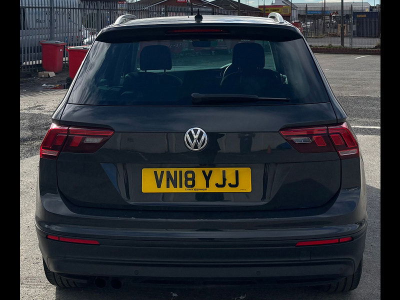 Volkswagen Tiguan 1.4L SE NAV TSI SUV 5dr Petrol Manual Euro 6 (123 bhp) 5dr Manual 2025