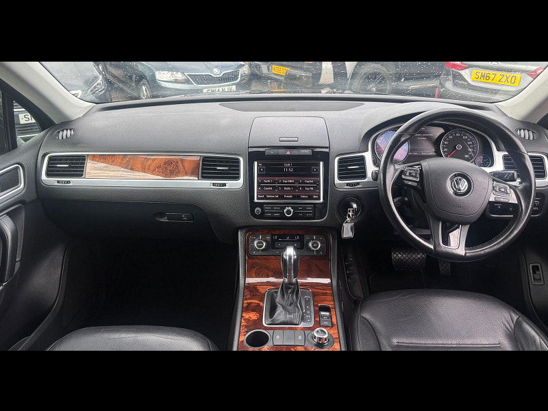 Volkswagen Touareg 3.0 TDI V6 BlueMotion Tech SE SUV 5dr Diesel Tiptronic 4WD Euro 5 (s/s) (245 ps) 5dr Automatic 2025