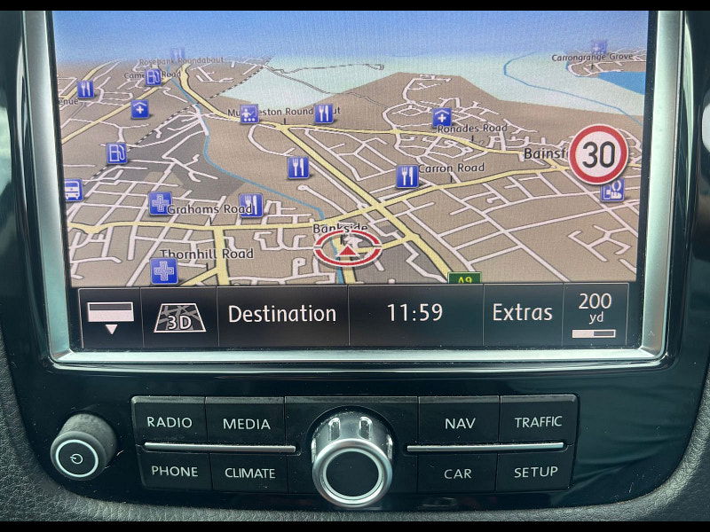 Volkswagen Touareg 3.0 TDI V6 BlueMotion Tech SE SUV 5dr Diesel Tiptronic 4WD Euro 5 (s/s) (245 ps) 5dr Automatic 2025