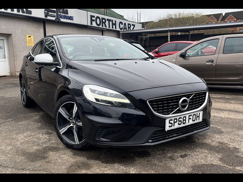 Volvo V40 2.0 T3 R-Design Nav Plus Hatchback 5dr Petrol Manual Euro 6 (s/s) (152 ps) 5dr Manual 2026
