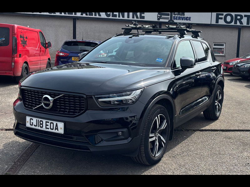 Volvo XC40 2.0 T4 R-Design SUV 5dr Petrol Auto AWD Euro 6 (s/s) (190 ps) 5dr Automatic 2025