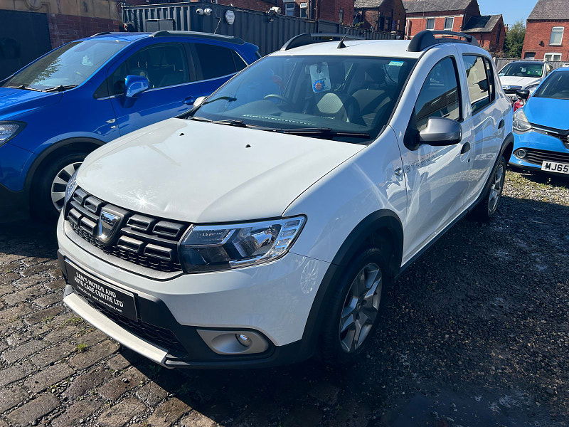 Dacia Sandero Stepway 0.9 TCe Ambiance Hatchback 5dr Petrol Manual Euro 6 (s/s) (90 ps) 5dr Manual 2024