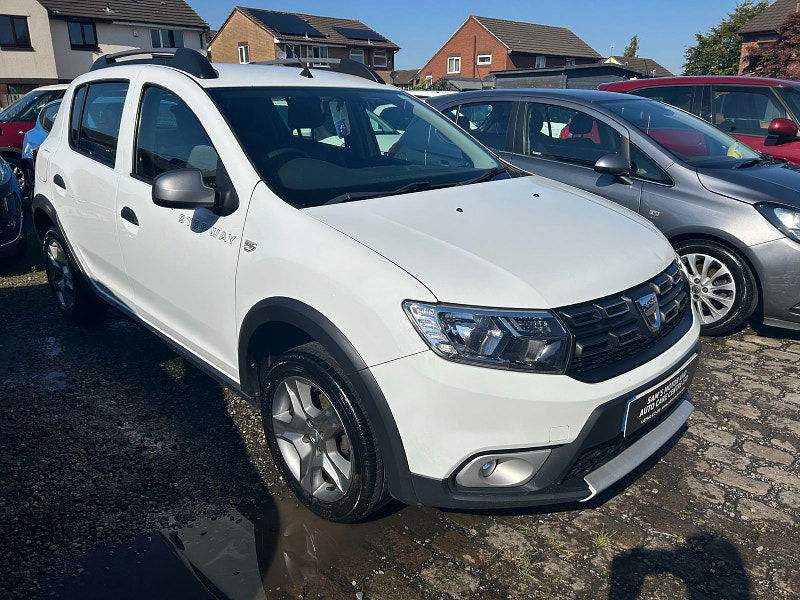 Dacia Sandero Stepway 0.9 TCe Ambiance Hatchback 5dr Petrol Manual Euro 6 (s/s) (90 ps) 5dr Manual 2024