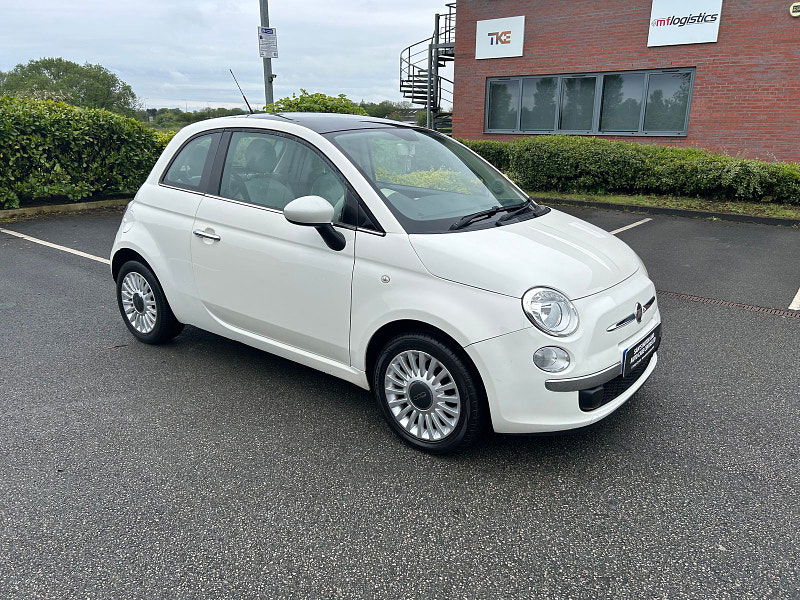 Fiat 500 1.2 LOUNGE 3d 69 BHP 3dr Manual 2024