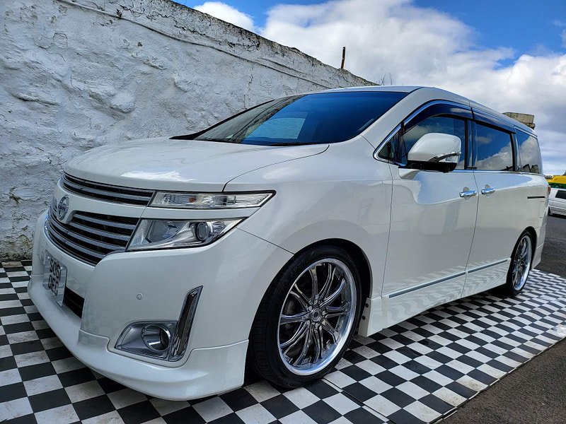 Nissan Elgrand  5dr Automatic 2024
