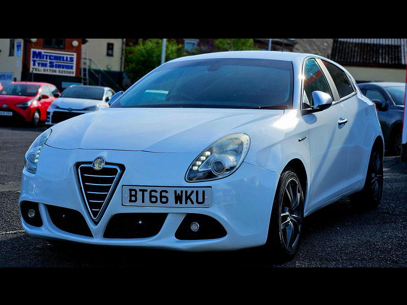 Alfa Romeo Giulietta 1.4 TB MultiAir Super TCT Euro 6 (s/s) 5dr 5dr Automatic 2016