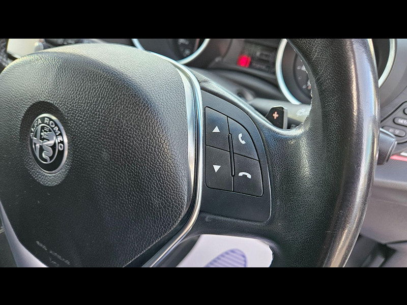 Alfa Romeo Giulietta 1.4 TB MultiAir Super TCT Euro 6 (s/s) 5dr 5dr Automatic 2016