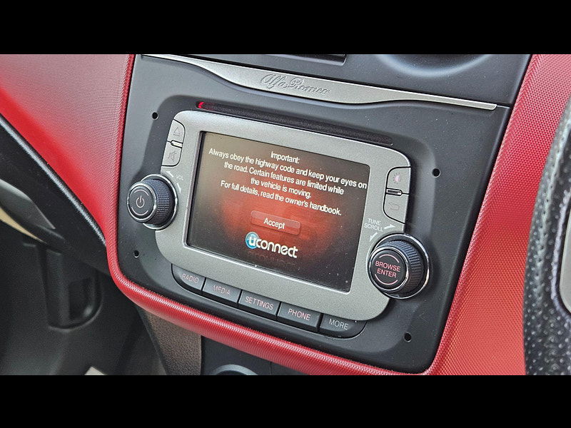 Alfa Romeo MiTo 1.4 TB MultiAir Distinctive TCT Euro 6 (s/s) 3dr 3dr Automatic 2014