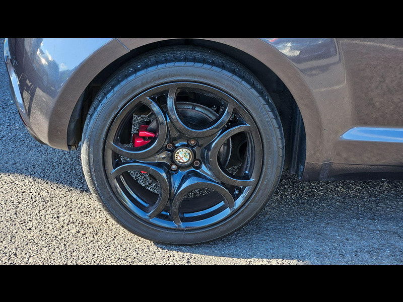 Alfa Romeo MiTo 1.4 TB MultiAir Distinctive TCT Euro 6 (s/s) 3dr 3dr Automatic 2014