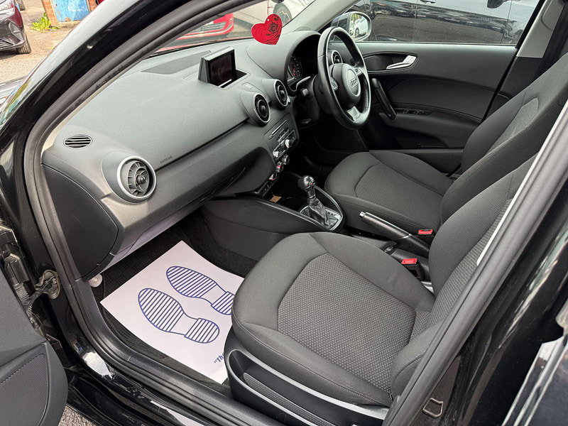 Audi A1 1.0 TFSI Sport Sportback S Tronic Euro 6 (s/s) 5dr (Nav) 5dr Automatic 2016