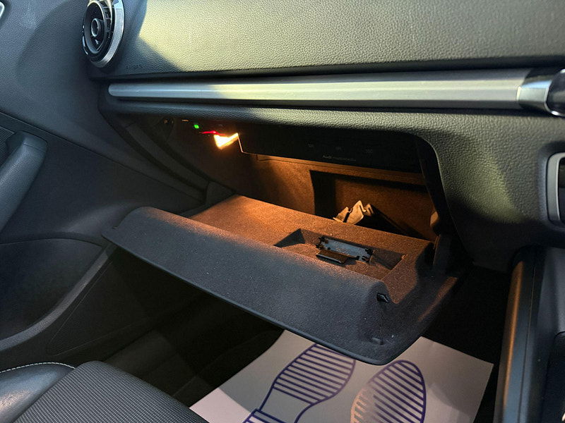 Audi A3 1.4 TFSI CoD S line Sportback S Tronic Euro 6 (s/s) 5dr (Nav) 5dr Automatic 2015