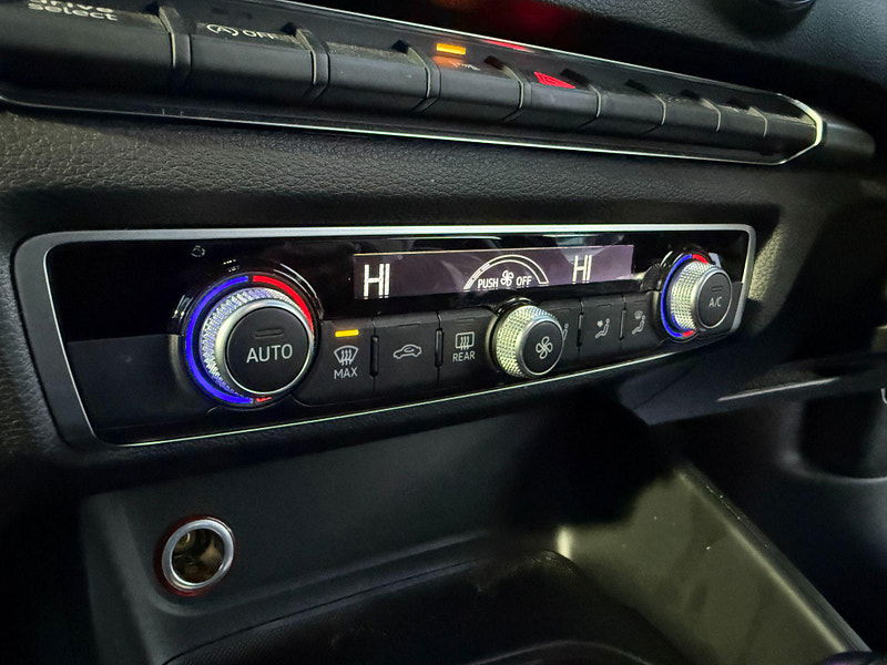 Audi A3 1.4 TFSI CoD S line Sportback S Tronic Euro 6 (s/s) 5dr (Nav) 5dr Automatic 2015