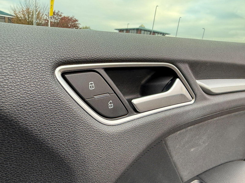 Audi A3 1.4 TFSI CoD Sport Sportback S Tronic Euro 6 (s/s) 5dr (Nav) 5dr Automatic 2015