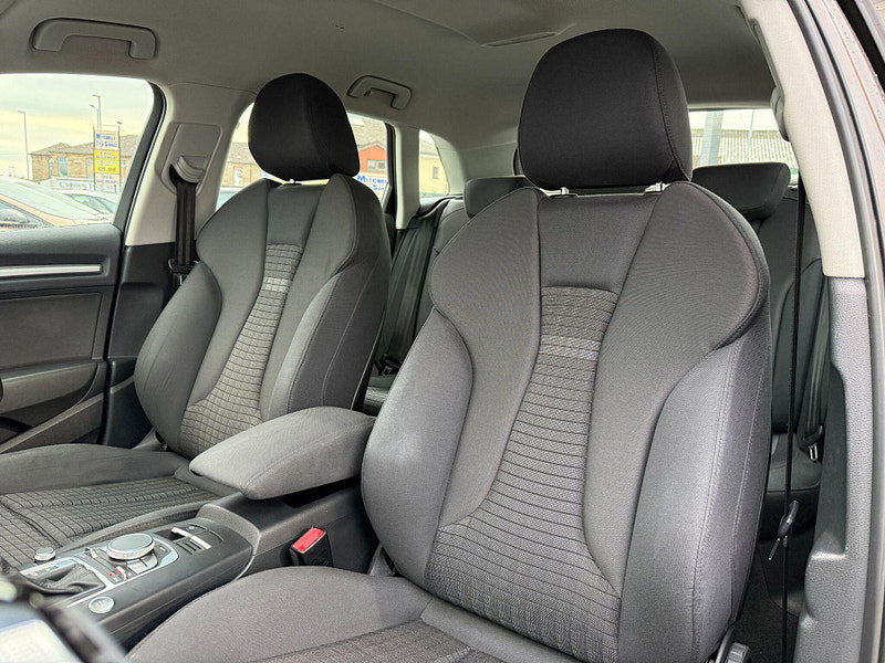 Audi A3 1.4 TFSI CoD Sport Sportback S Tronic Euro 6 (s/s) 5dr (Nav) 5dr Automatic 2015