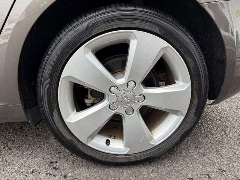 Audi A3 1.4 TFSI CoD Sport Sportback S Tronic Euro 6 (s/s) 5dr (Nav) 5dr Automatic 2015