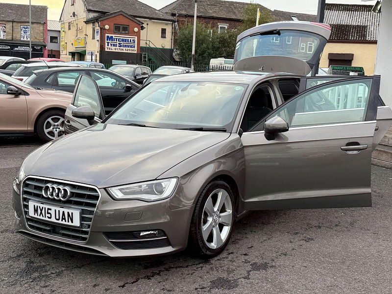 Audi A3 1.4 TFSI CoD Sport Sportback S Tronic Euro 6 (s/s) 5dr (Nav) 5dr Automatic 2015