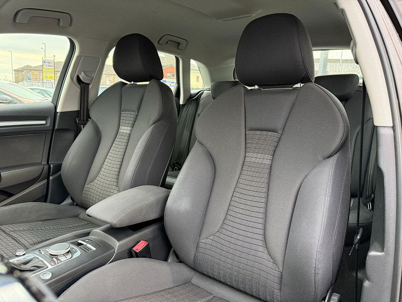 Audi A3 1.4 TFSI CoD Sport Sportback S Tronic Euro 6 (s/s) 5dr (Nav) 5dr Automatic 2015