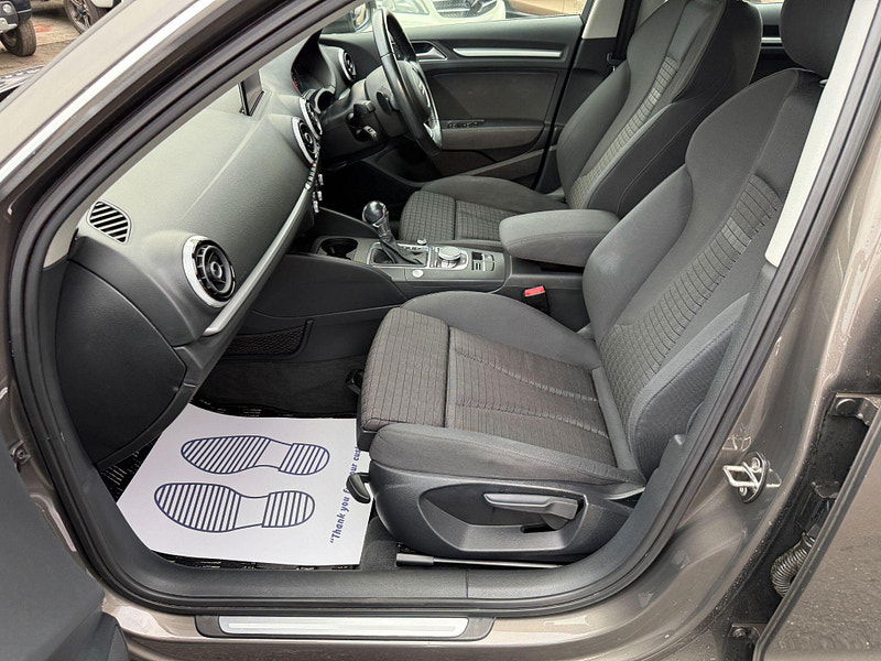 Audi A3 1.4 TFSI CoD Sport Sportback S Tronic Euro 6 (s/s) 5dr (Nav) 5dr Automatic 2015