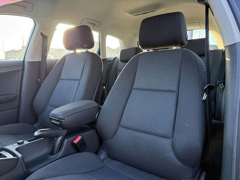 Audi A3 1.6 Technik SE Sportback Euro 4 5dr 5dr Manual 2010