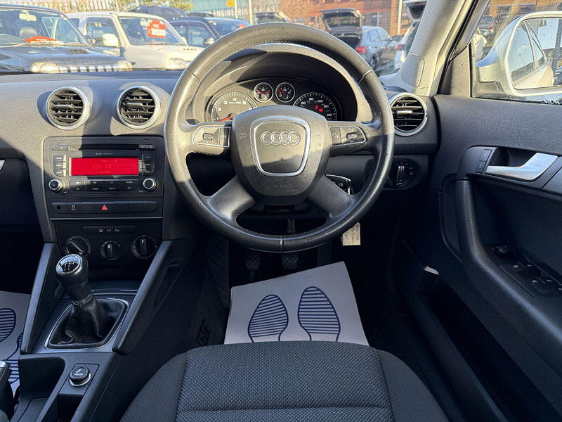 Audi A3 1.6 Technik SE Sportback Euro 4 5dr 5dr Manual 2010