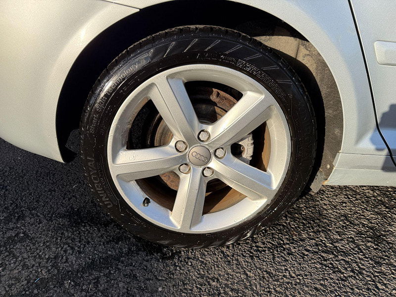 Audi A3 1.6 Technik SE Sportback Euro 4 5dr 5dr Manual 2010