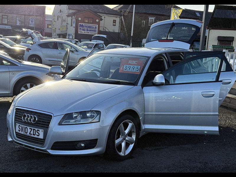 Audi A3 1.6 Technik SE Sportback Euro 4 5dr 5dr Manual 2010