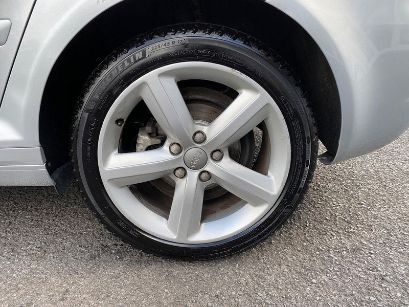 Audi A3 1.6 Technik Sportback Euro 5 5dr 5dr Manual 2011