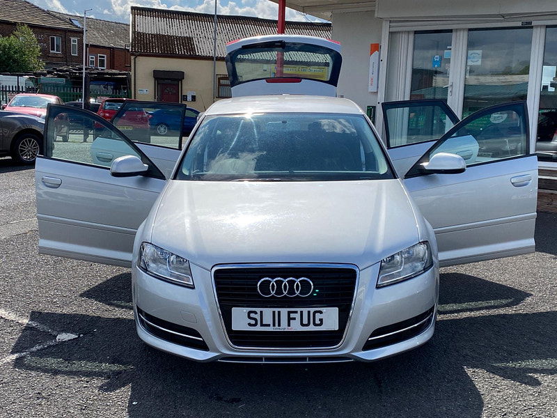 Audi A3 1.6 Technik Sportback Euro 5 5dr 5dr Manual 2011