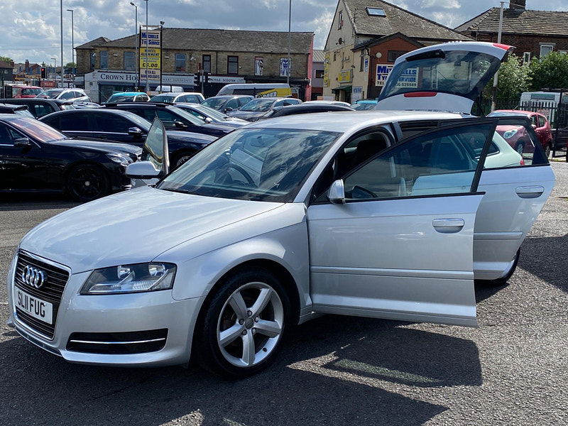 Audi A3 1.6 Technik Sportback Euro 5 5dr 5dr Manual 2011