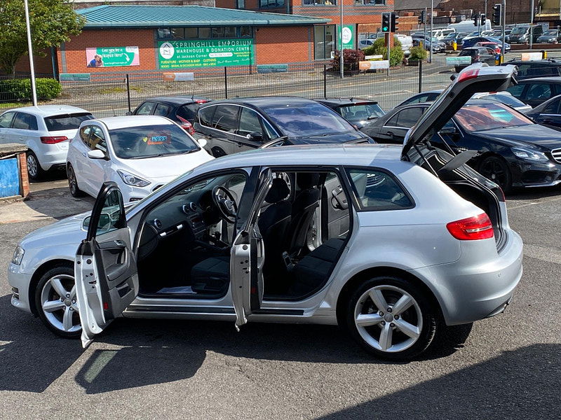 Audi A3 1.6 Technik Sportback Euro 5 5dr 5dr Manual 2011