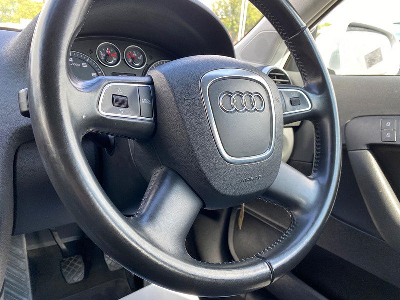 Audi A3 1.6 Technik Sportback Euro 5 5dr 5dr Manual 2011
