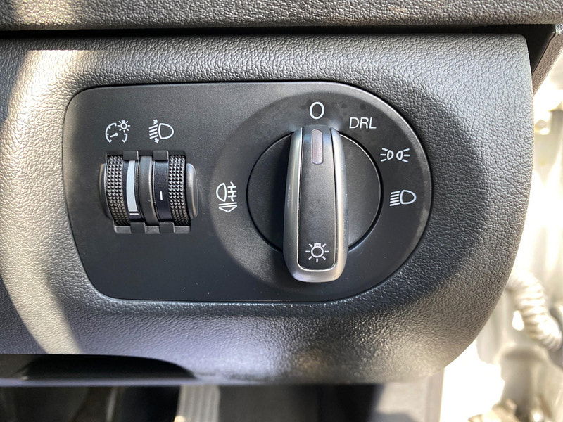 Audi A3 1.6 Technik Sportback Euro 5 5dr 5dr Manual 2011