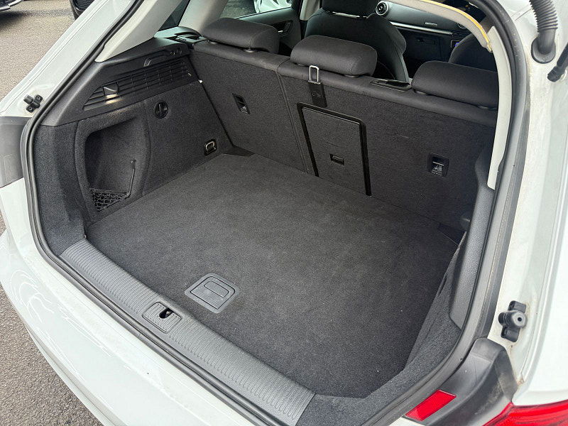 Audi A3 sportback Audi A3 1.8 TFSI Sport Sportback 5dr Petrol S Tronic quattro Euro 6 (s/s) (180 ps) 5dr Automatic 2014