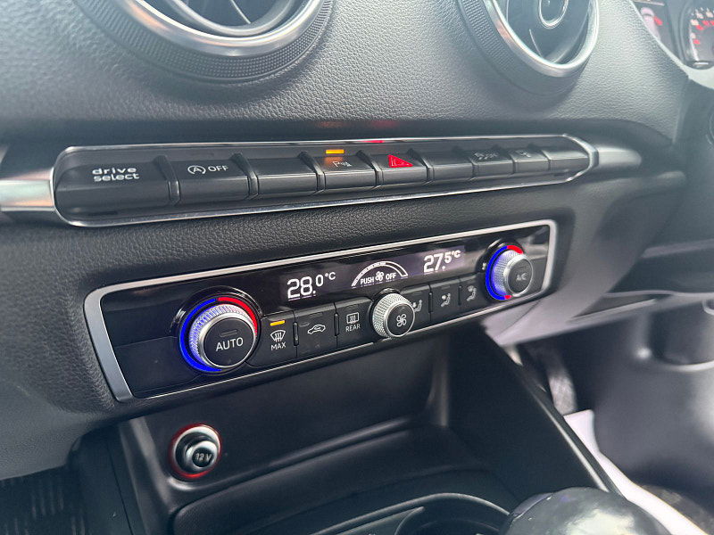 Audi A3 sportback Audi A3 1.8 TFSI Sport Sportback 5dr Petrol S Tronic quattro Euro 6 (s/s) (180 ps) 5dr Automatic 2014