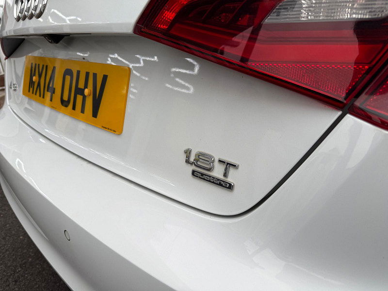 Audi A3 sportback Audi A3 1.8 TFSI Sport Sportback 5dr Petrol S Tronic quattro Euro 6 (s/s) (180 ps) 5dr Automatic 2014