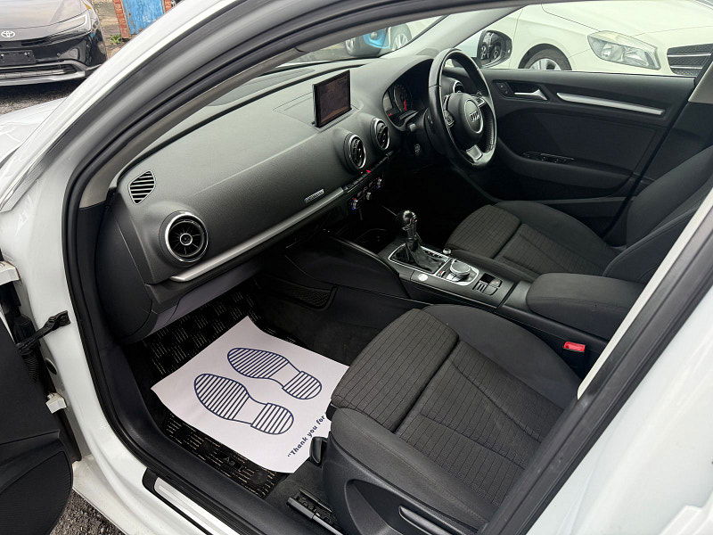 Audi A3 sportback Audi A3 1.8 TFSI Sport Sportback 5dr Petrol S Tronic quattro Euro 6 (s/s) (180 ps) 5dr Automatic 2014