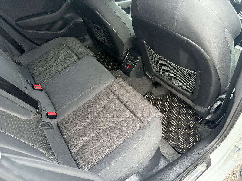 Audi A3 sportback Audi A3 1.8 TFSI Sport Sportback 5dr Petrol S Tronic quattro Euro 6 (s/s) (180 ps) 5dr Automatic 2014