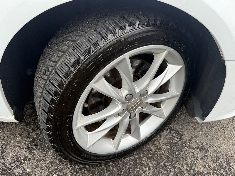 Audi A3 sportback Audi A3 1.8 TFSI Sport Sportback 5dr Petrol S Tronic quattro Euro 6 (s/s) (180 ps) 5dr Automatic 2014