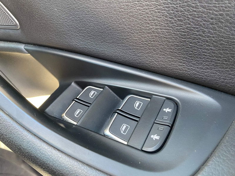 Audi A6 Avant 2.8 V6 SE Executive Quattro Euro 5 5dr Automatic 2014