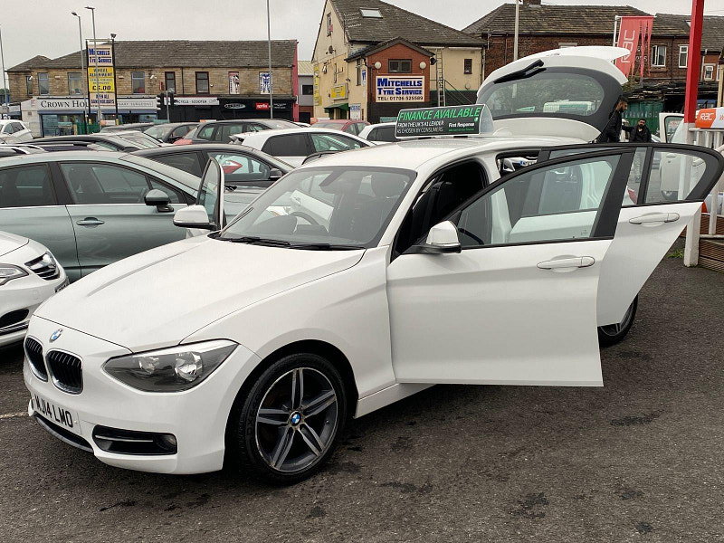BMW 1 Series 1.6 116i Sport Euro 6 (s/s) 5dr 5dr Manual 2014